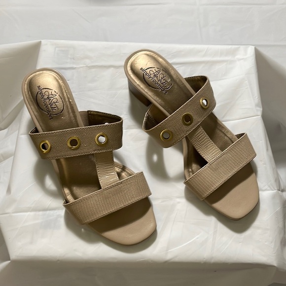 Life Stride Shoes - Life stride women’s open toed shoe size 8